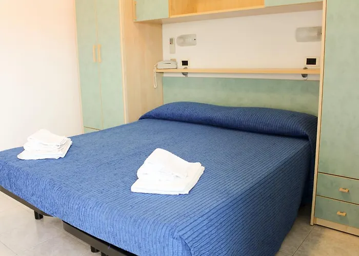 Buda 3* בלריה-איגאה מרינה