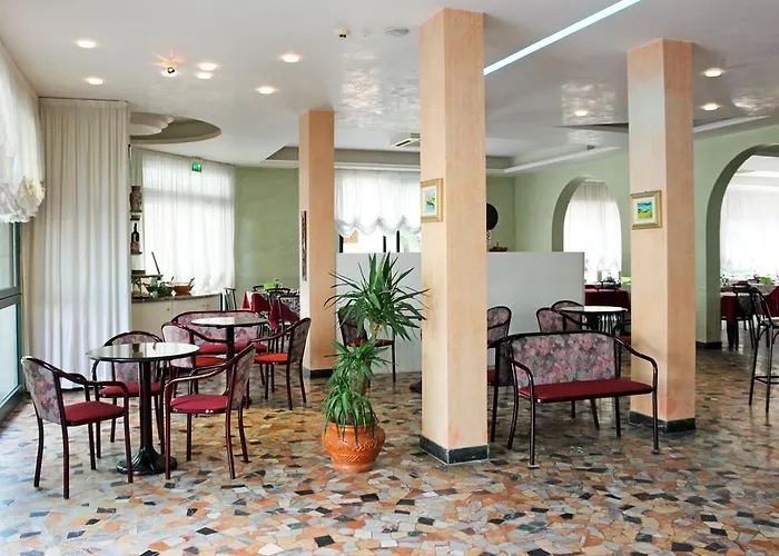 Buda מלון בלריה-איגאה מרינה